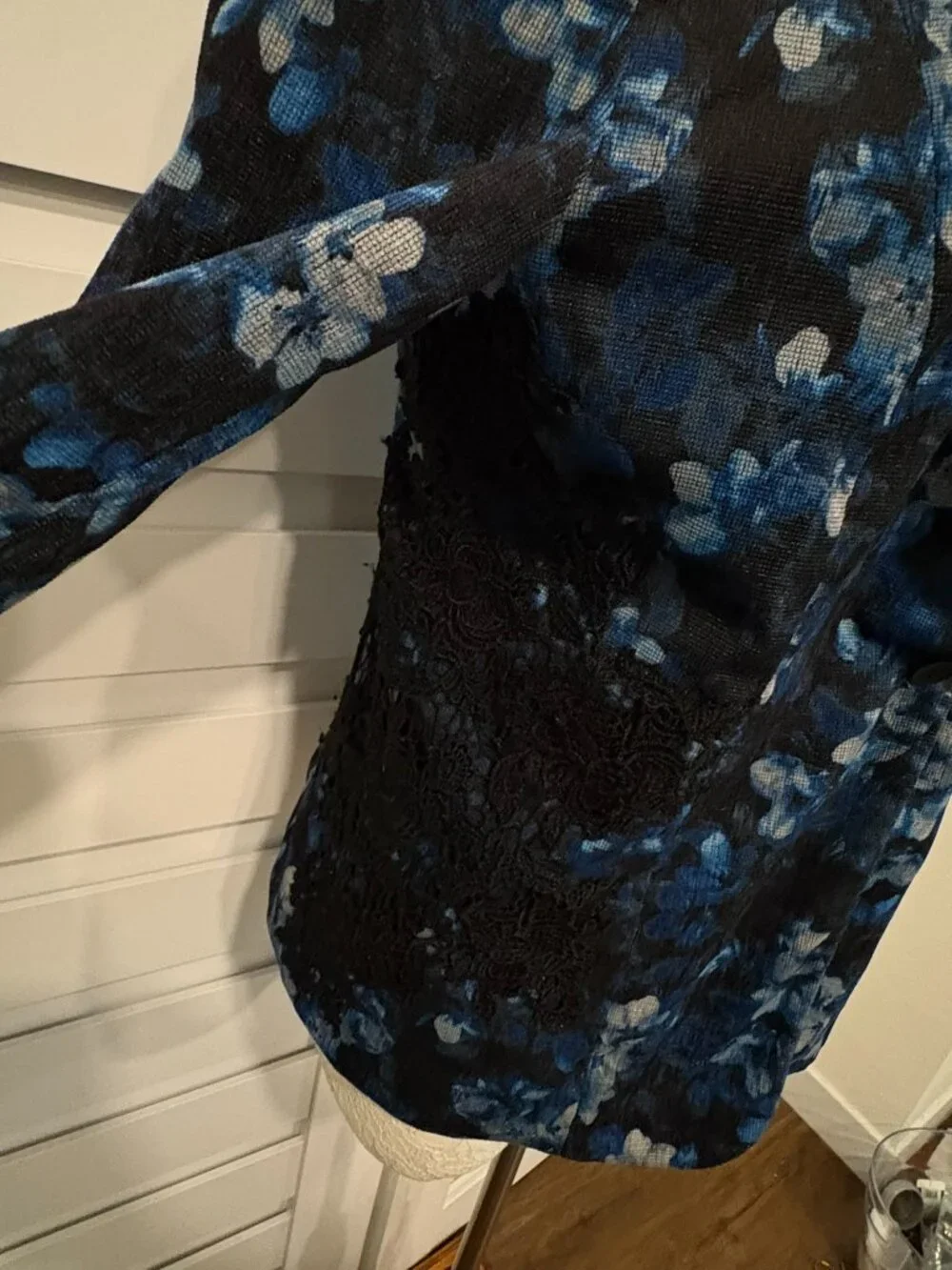 Tahari Blue Floral Textured Blazer Black Lace Tailored Dark Cottagecore Jacket M